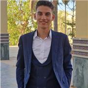 L'étudiant ILIAS (titulaire d'une baccalauréat scientifique) organise les cours de soutien en sciences physiques